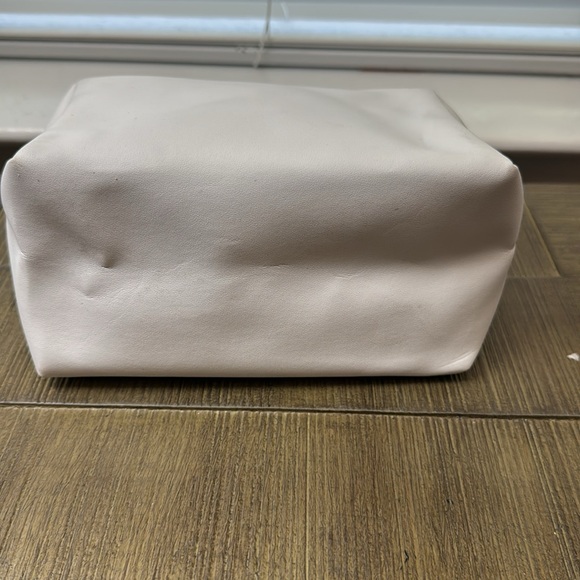 Bride make up bag.  White/Gold wrtiting. Never used. Smoke/Pet-Free home. - Picture 3 of 5